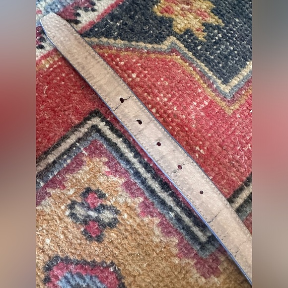 Vintage Leather Belt with Gold Hardware - Picture 5 of 6